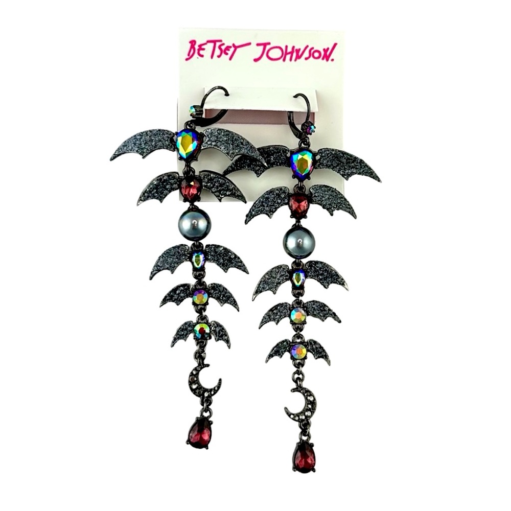 NWT $55 Betsy Johnson bat earrings black halloween spooky goth gothic ruby